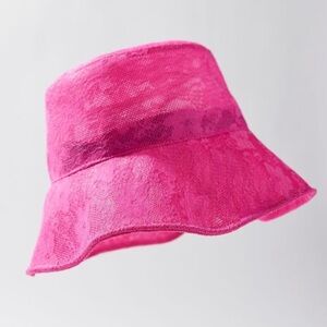 Lacey bucket hat